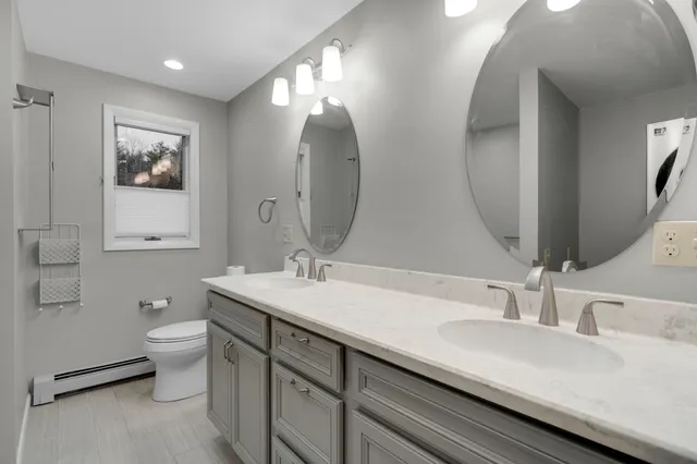 $849,900 | 123 Beech Ridge Road, Scarborough, ME 04074