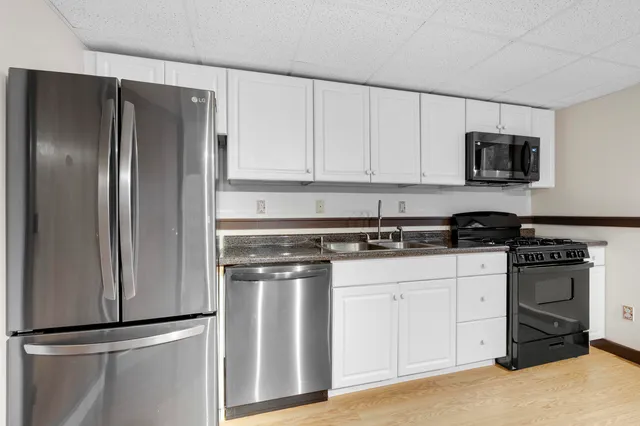 $849,900 | 123 Beech Ridge Road, Scarborough, ME 04074