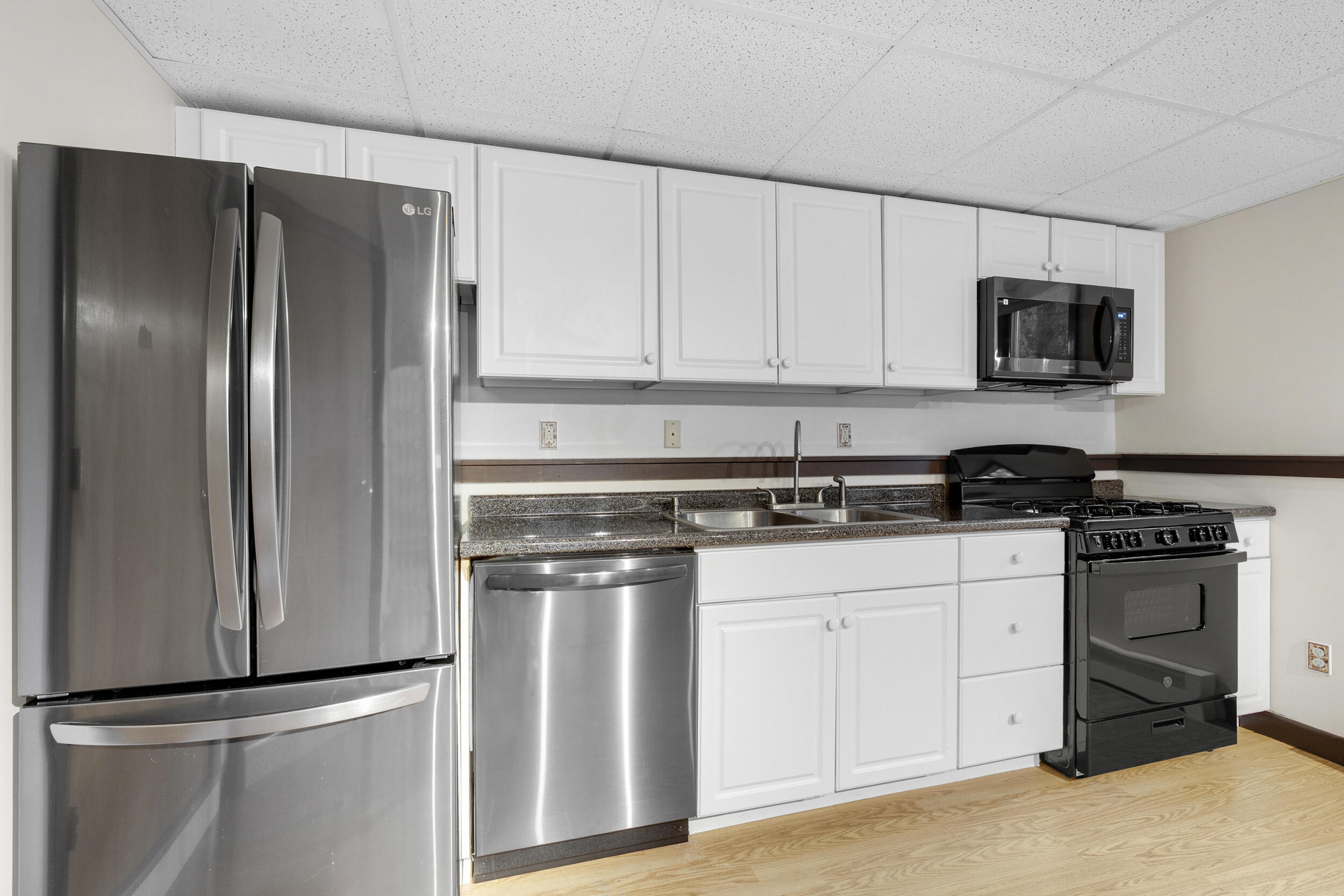 123 Beech Ridge Road Scarborough, ME 04074 - Photo 36 of 45 123beechridge-41