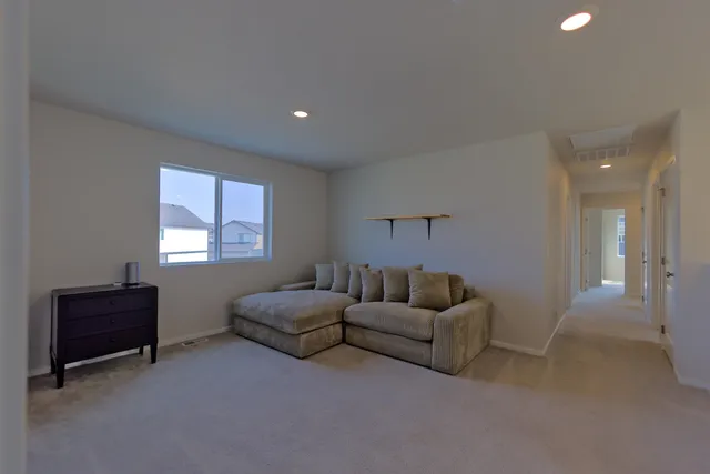 $2,995 | 24378 East Harrier Lane, Liberty Lake, WA 99019