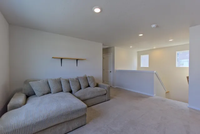 $2,995 | 24378 East Harrier Lane, Liberty Lake, WA 99019