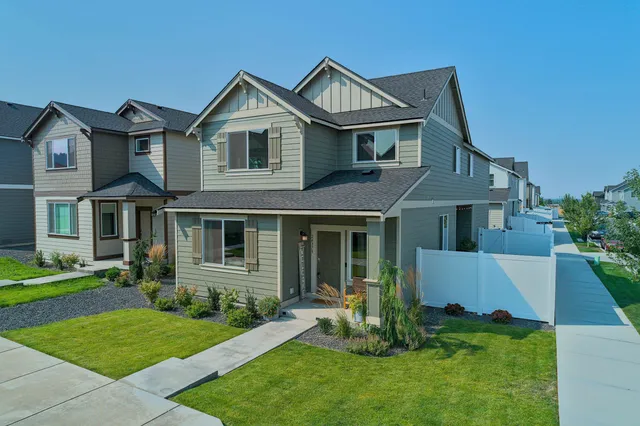 $2,995 | 24378 East Harrier Lane, Liberty Lake, WA 99019