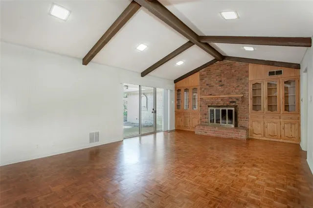 $3,495 | 6105 East University Boulevard, Dallas, TX 75214