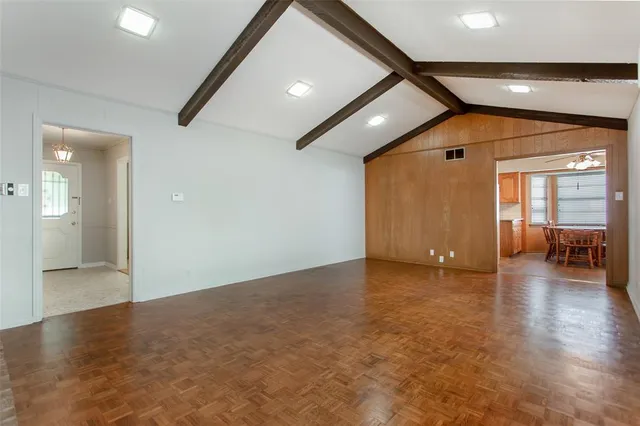 $3,495 | 6105 East University Boulevard, Dallas, TX 75214