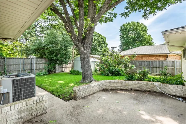 $3,495 | 6105 East University Boulevard, Dallas, TX 75214