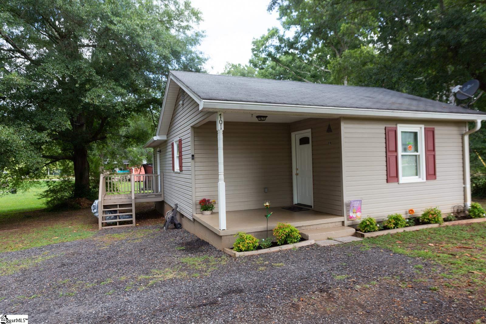 701 Breazeale Road Liberty, SC 29657 - Photo 1 of 29