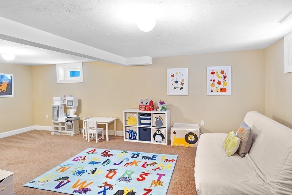 155 Beechnut Road Westwood, MA 02090 - Photo 30 of 38 Gallery Image 30