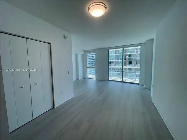 $2,500 | 1100 South Miami Avenue, Unit 2006, Miami, FL 33130