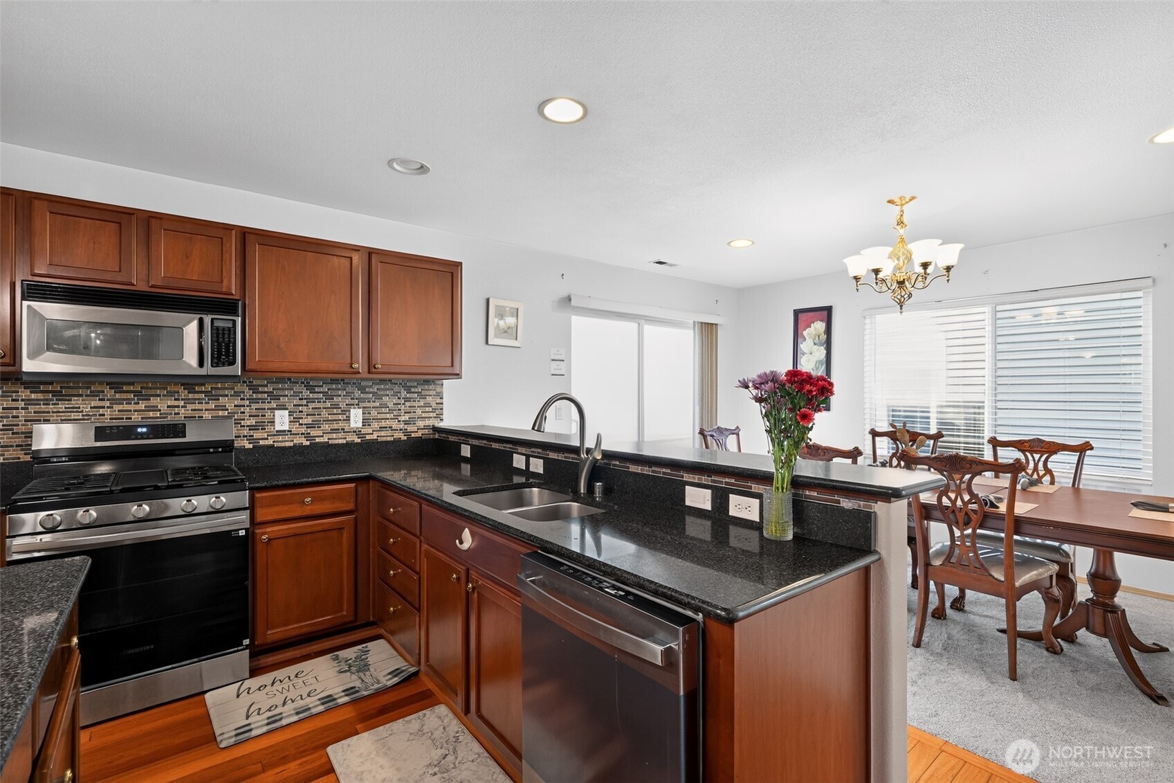 3908 153rd Place Southeast Bothell, WA 98012 - Photo 10 of 29 Gallery Image 10