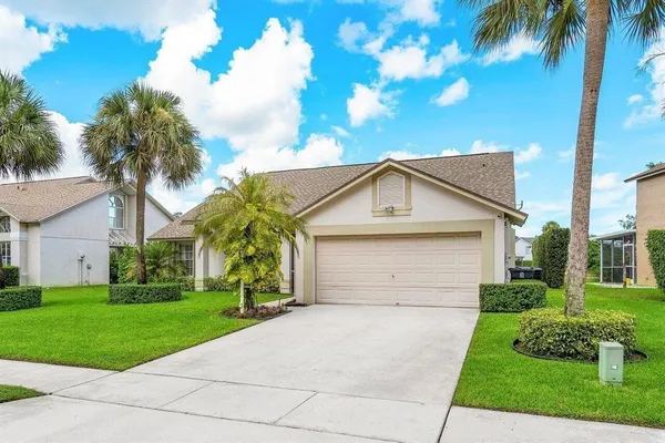$3,700 | 3598 Woods Walk Boulevard, Lake Worth, FL 33467