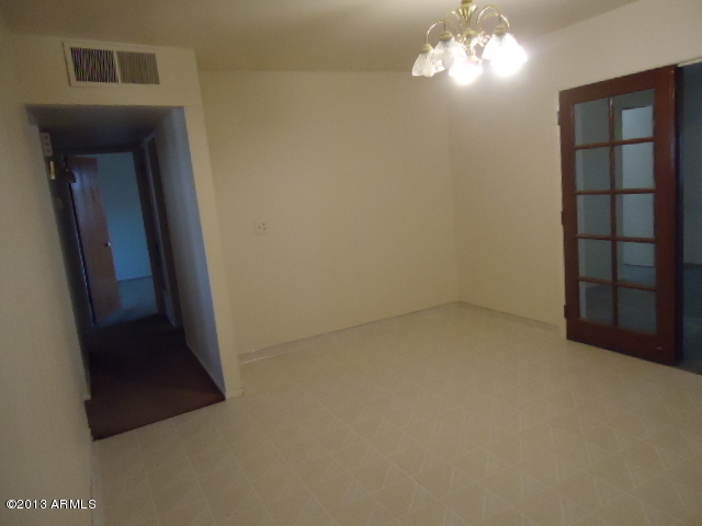 3415 West Wethersfield Road Phoenix, AZ 85029 - Photo 12 of 12 livingroom
