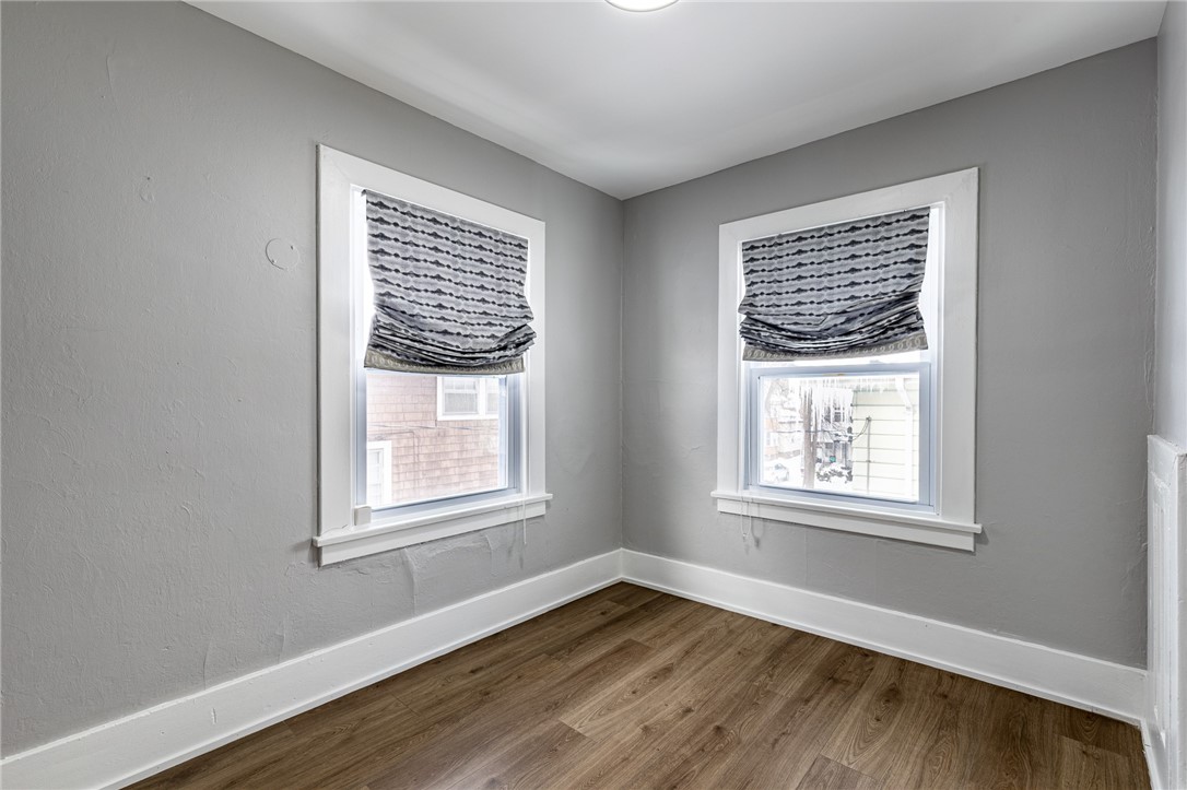 333 Raines Park Rochester, NY 14613 - Photo 27 of 34