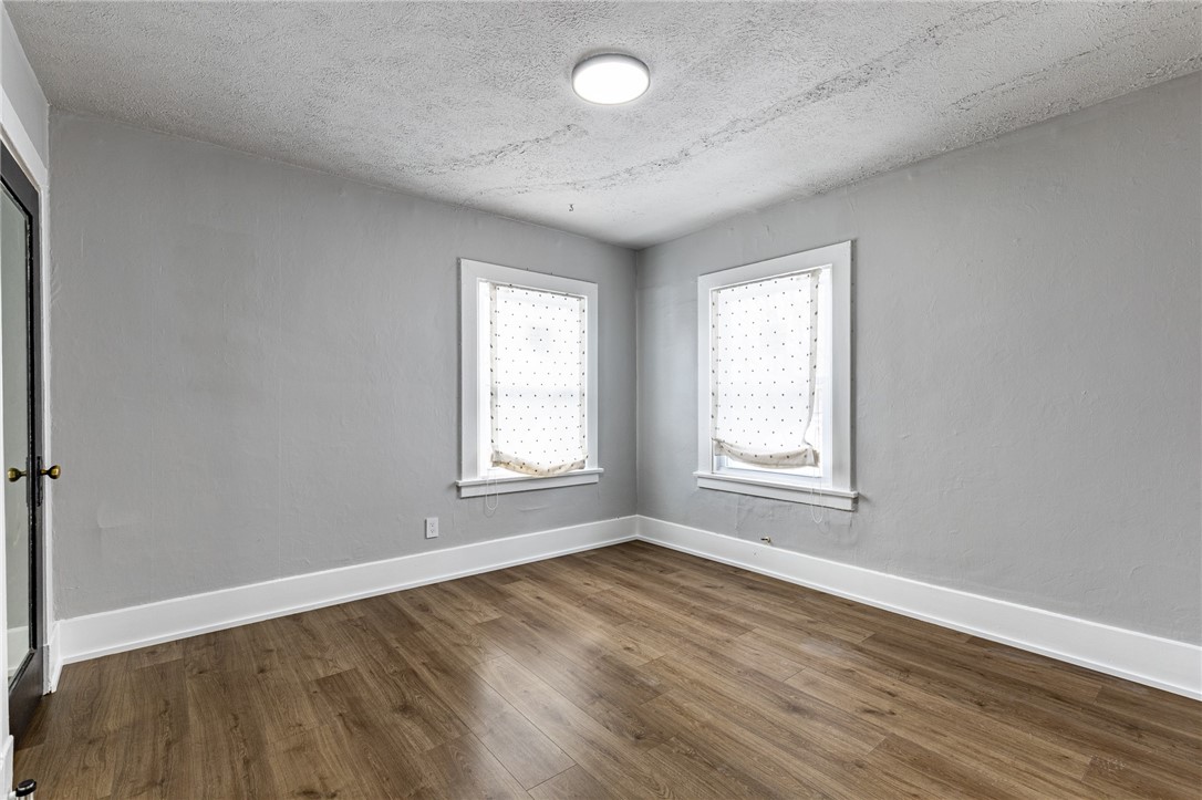 333 Raines Park Rochester, NY 14613 - Photo 29 of 34