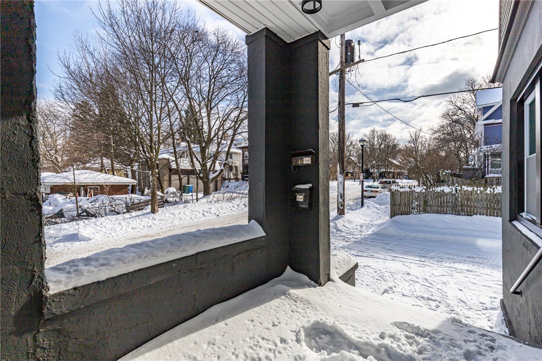 333 Raines Park Rochester, NY 14613 - Photo 4 of 34