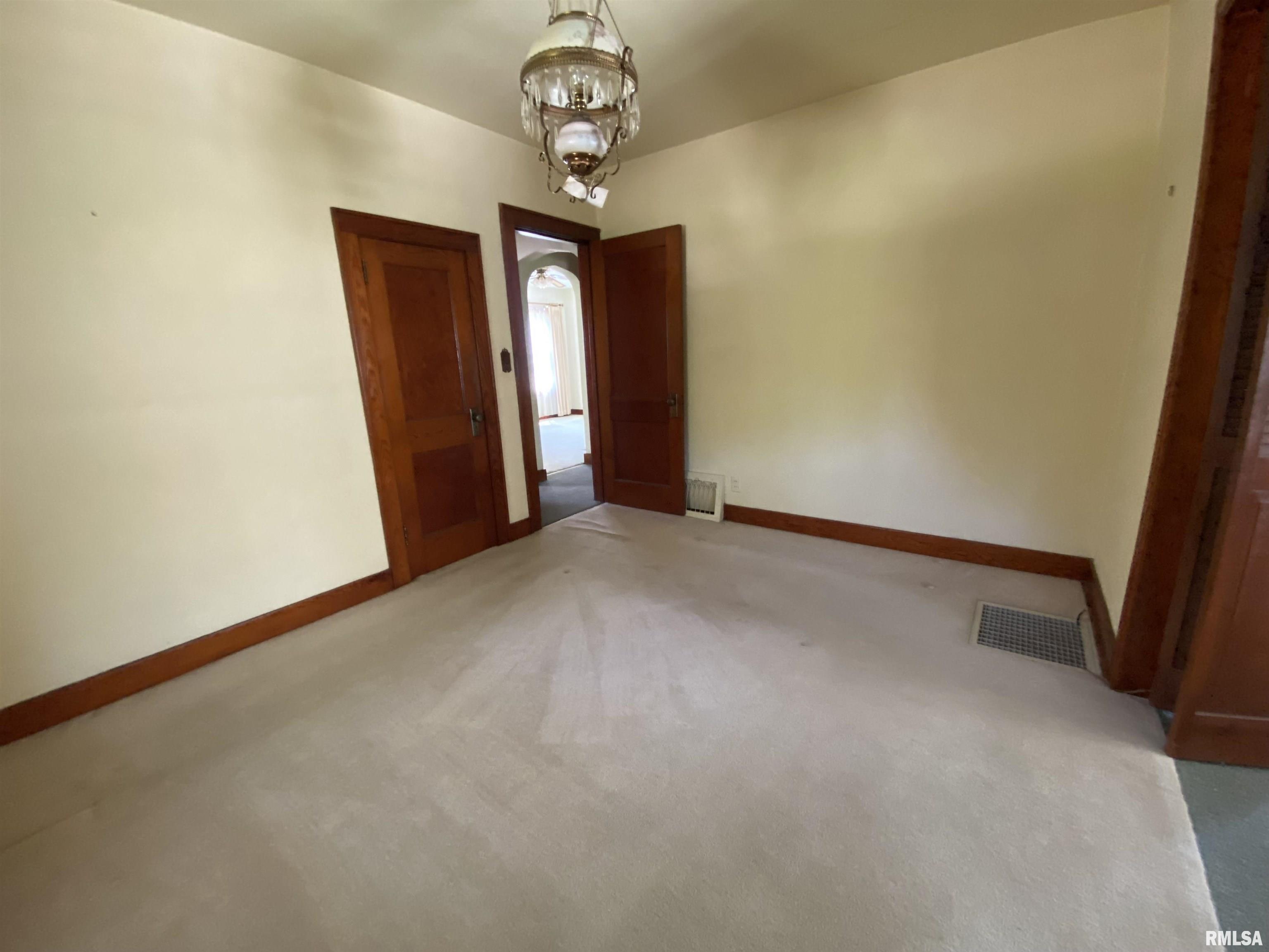 700 South Promenade Street Havana, IL 62644 - Photo 25 of 47