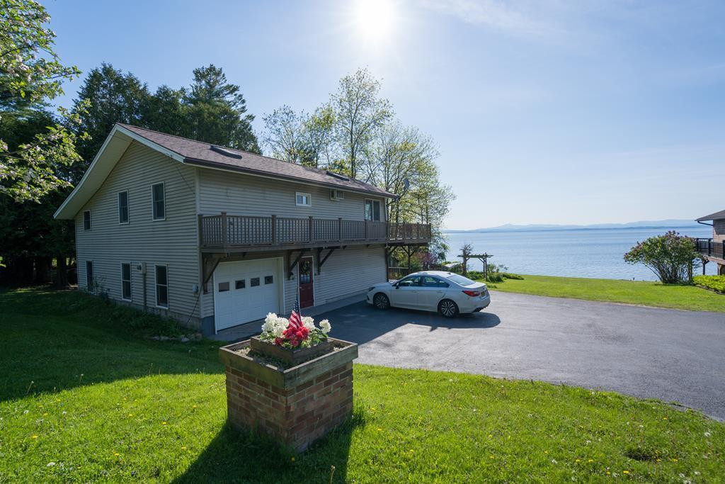 52 Schuyler Road Keeseville, NY 12944 - Photo 2 of 42