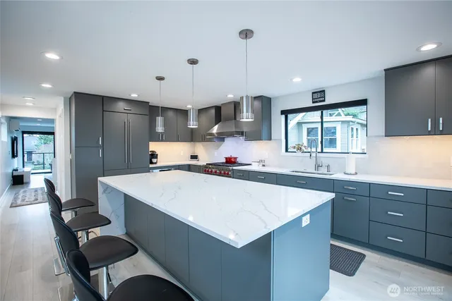 $4,000 | 4727 36th Avenue Southwest, Seattle, WA 98126