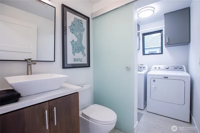 $4,000 | 4727 36th Avenue Southwest, Seattle, WA 98126