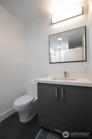 $4,000 | 4727 36th Avenue Southwest, Seattle, WA 98126