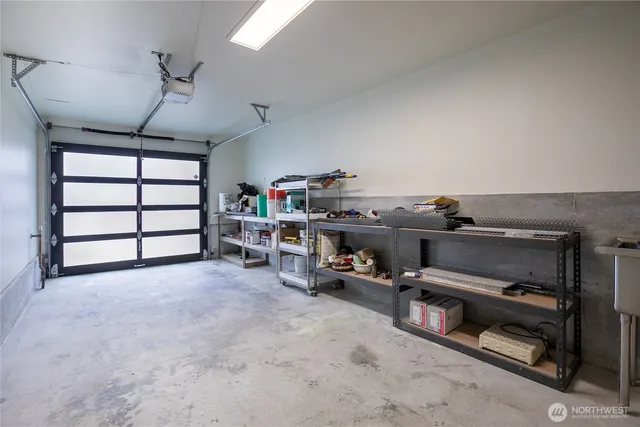 $4,000 | 4727 36th Avenue Southwest, Seattle, WA 98126