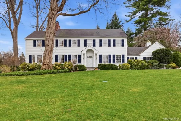 $1,950,000 | 179 River Road, Briarcliff Manor, NY 10510