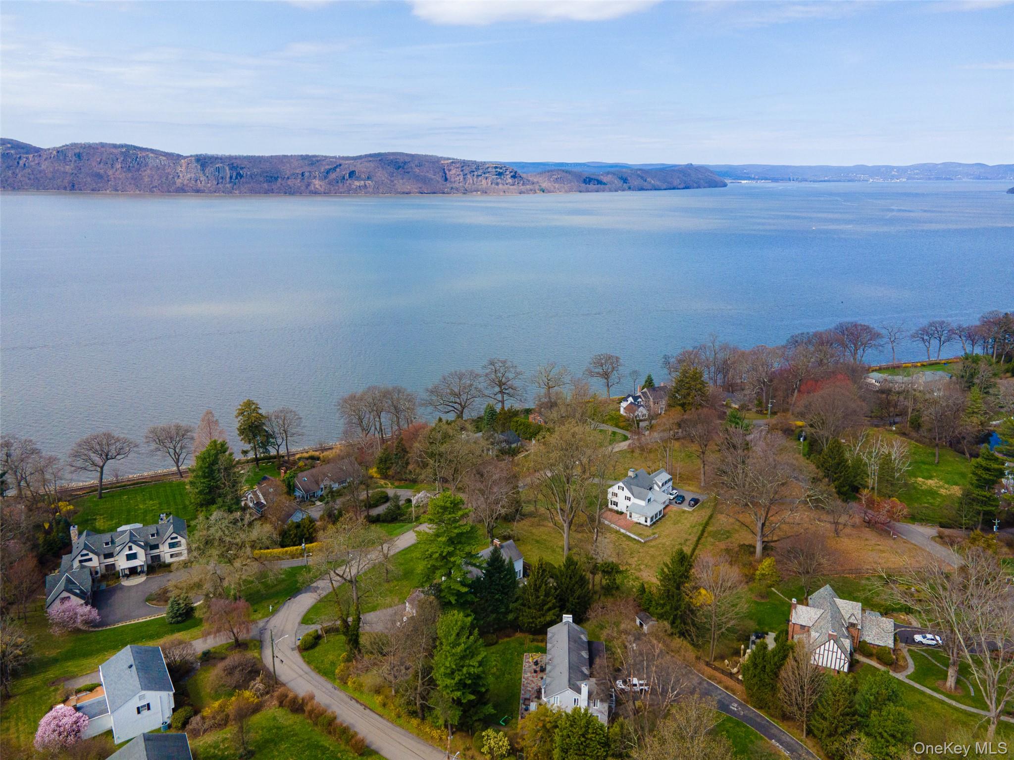 179 River Road Briarcliff Manor, NY 10510 - Photo 29 of 38 northern view