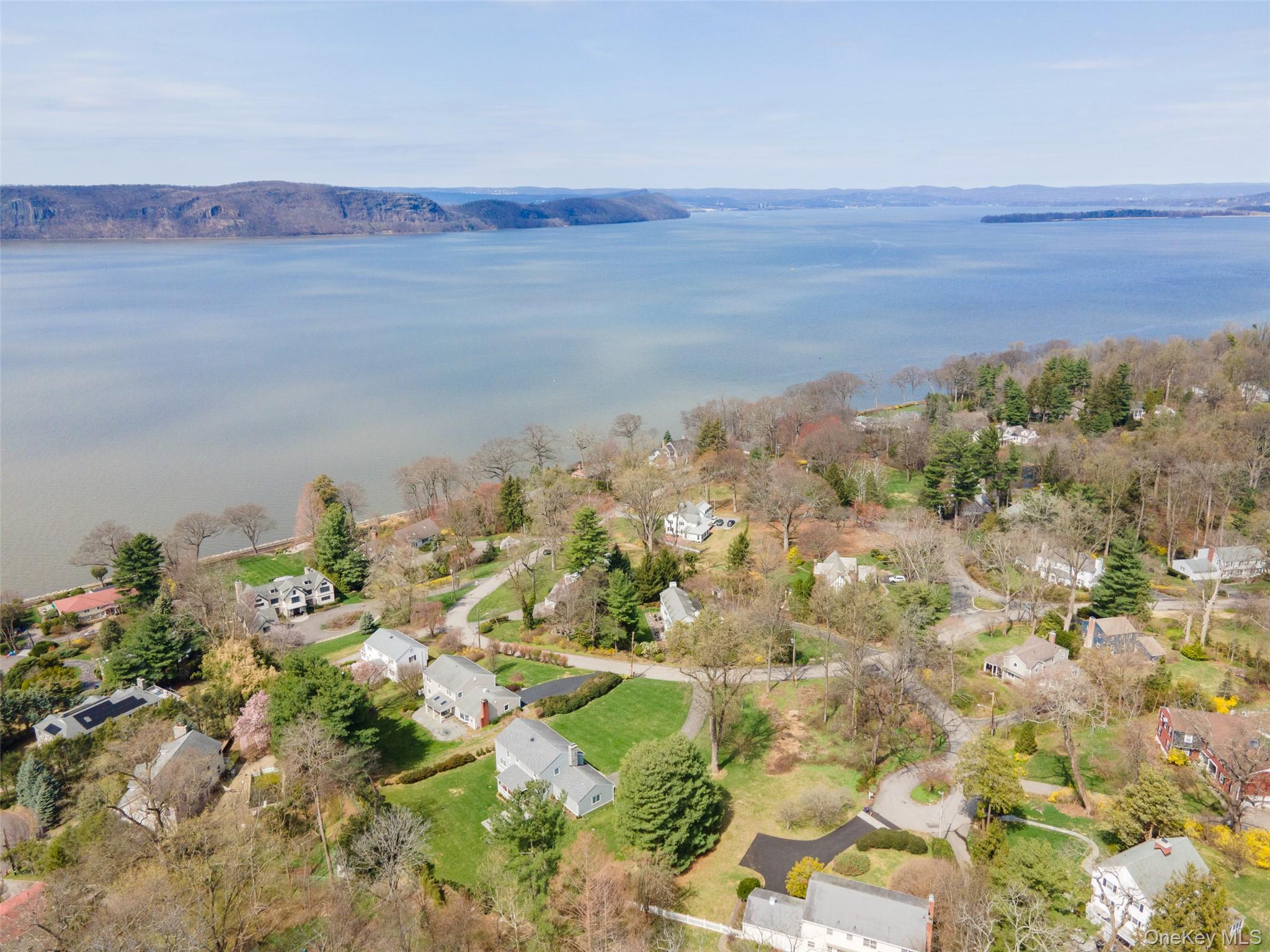 179 River Road Briarcliff Manor, NY 10510 - Photo 33 of 38