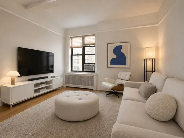 $4,250 | 205 West 88th Street, Unit 8H | Upper West Side