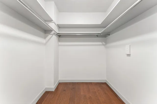 $549,000 | 20 Hammond Pond Parkway, Unit 606, Newton, MA 02467