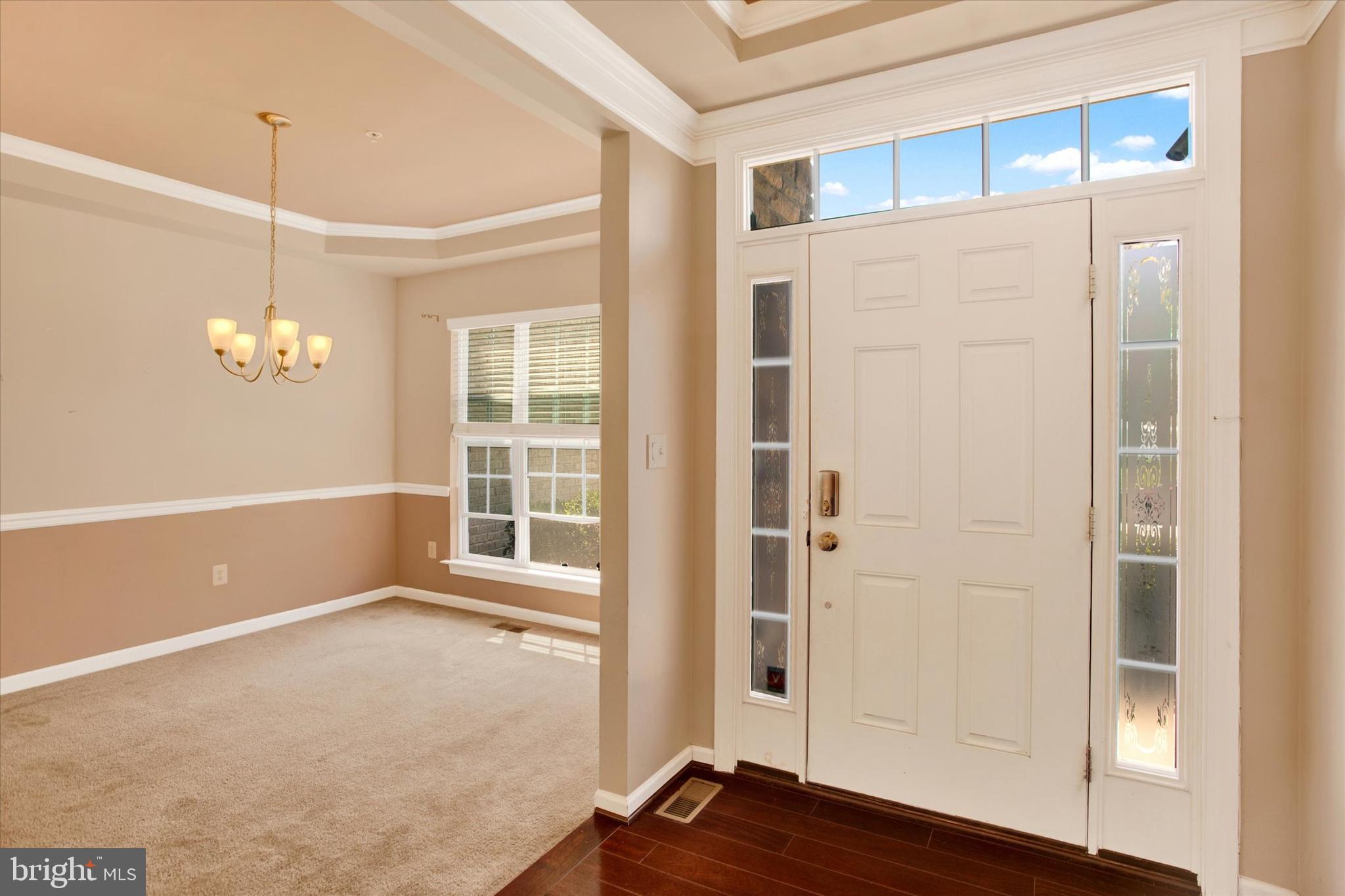 13010 Davenport Drive Brandywine, MD 20613 - Photo 13 of 38 Entrance foyer