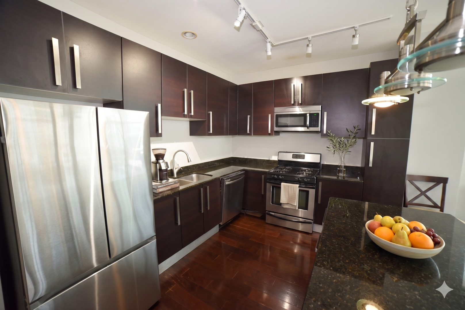 225 South Sangamon Street, Unit 701 Chicago, IL 60607 - Photo 5 of 15