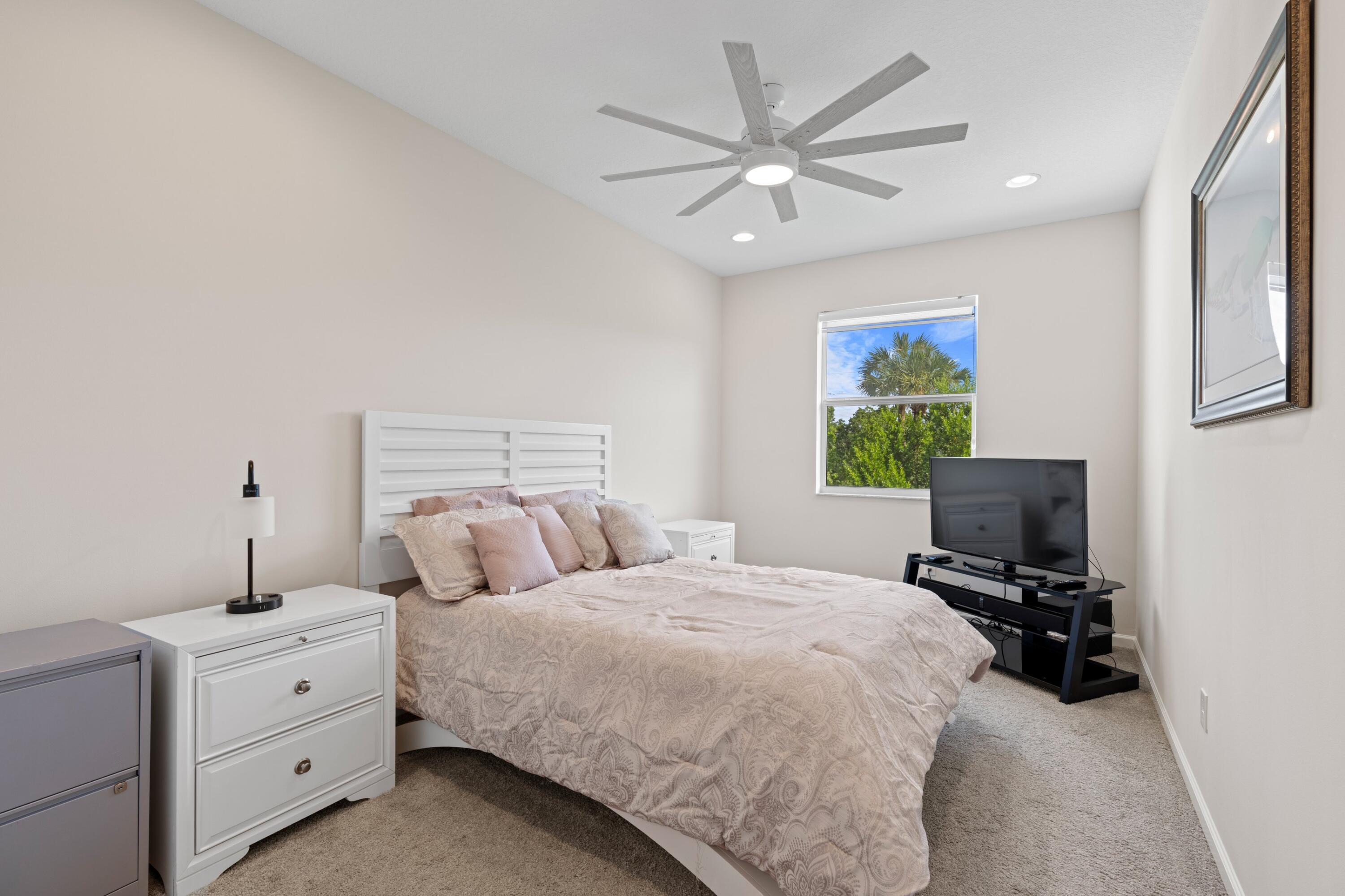 6427 Trails Of Foxford Court West Palm Beach, FL 33415 - Photo 18 of 26 18