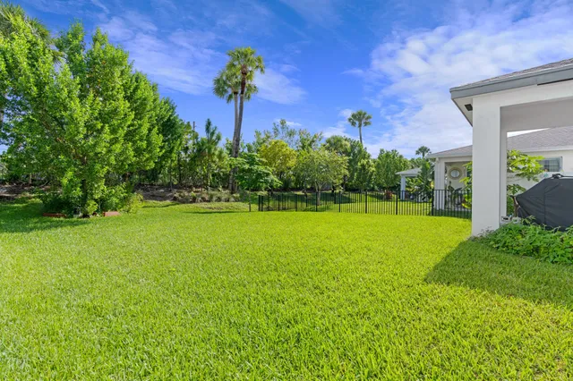 $650,000 | 6427 Trails Of Foxford Court, West Palm Beach, FL 33415