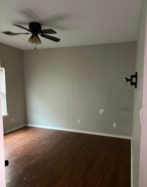 5710 Desert Oak Way Spring, TX 77379 - Photo 23 of 30 an empty room with a ceiling fan and a window