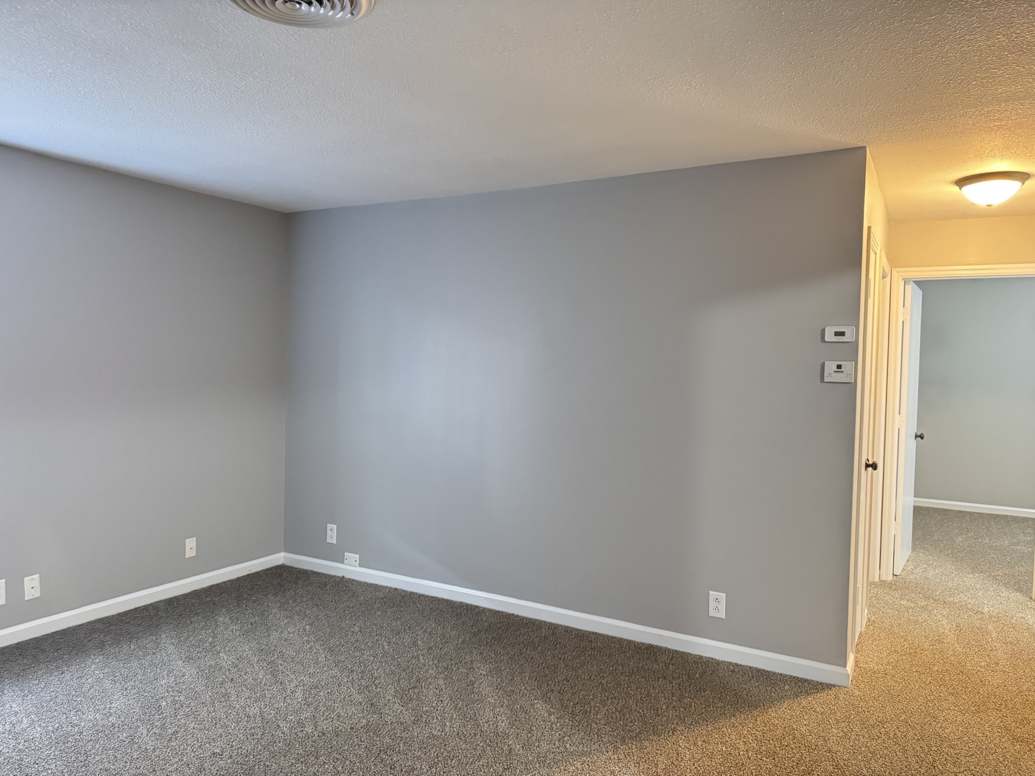 528 Main Street, Unit 8 Clarksville, TN 37040 - Photo 7 of 12 a view of an empty room