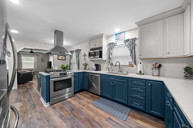 $182,500 | 118 West Carolina Street, Palestine, TX 75803