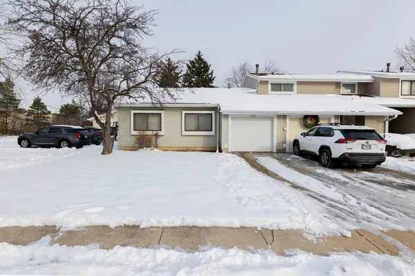 $155,000 | 2271 Windsor Lane, Country Club Hills, IL 60478