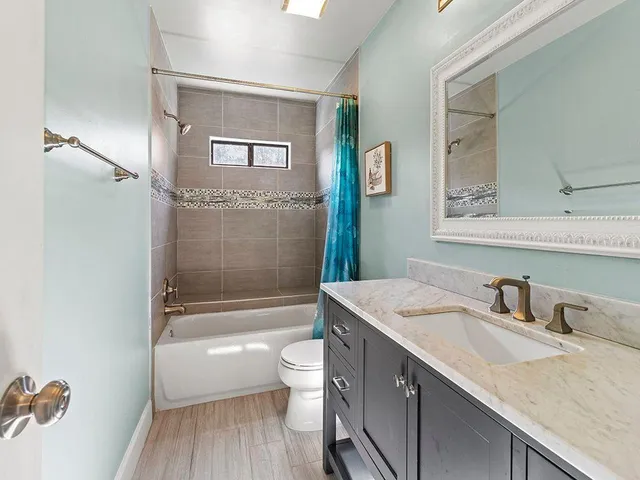 $815,000 | 10530 Branham Fields Road, Johns Creek, GA 30097