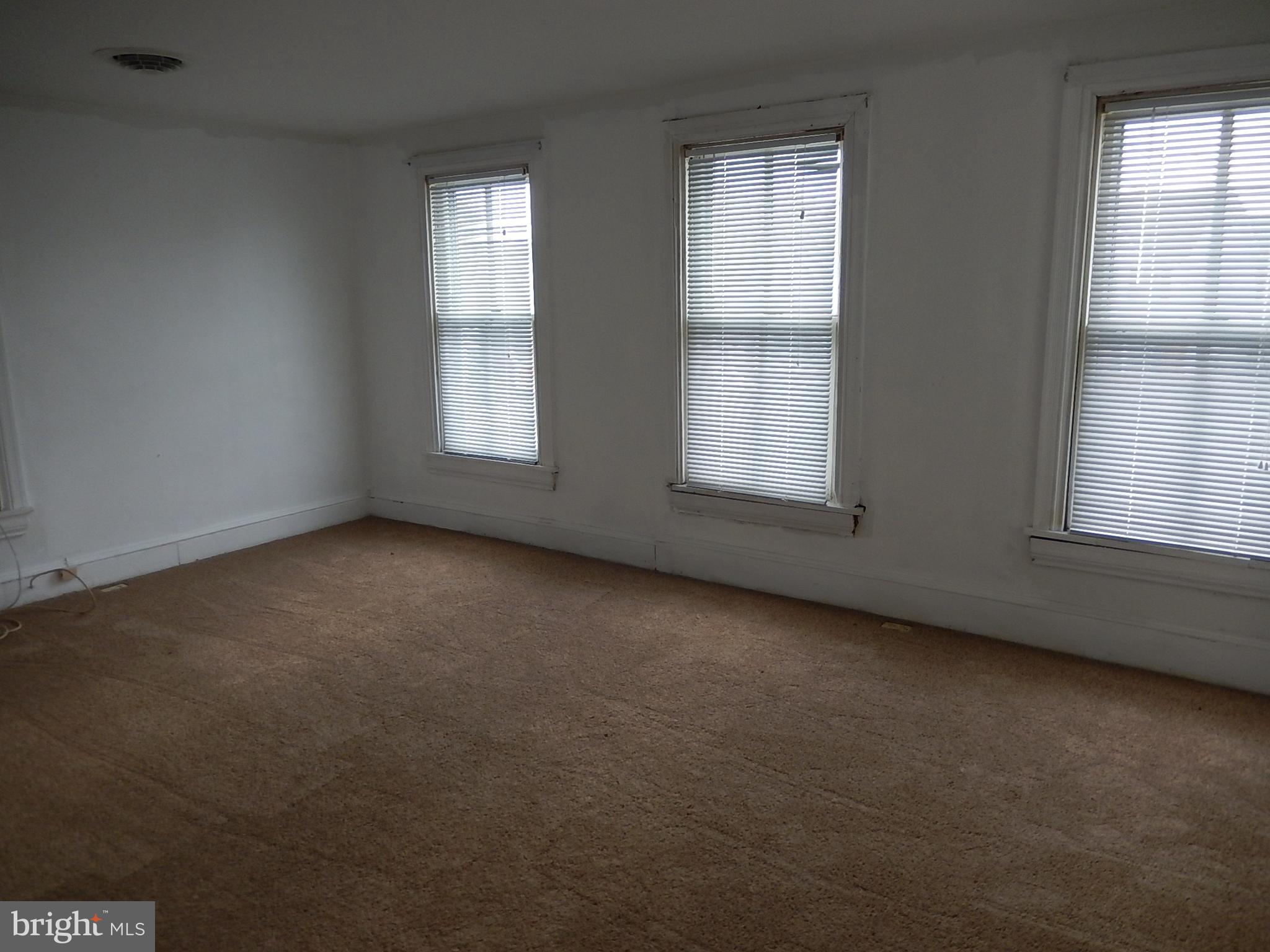 433 Main Street Clayton, DE 19938 - Photo 17 of 30 Main bedroom