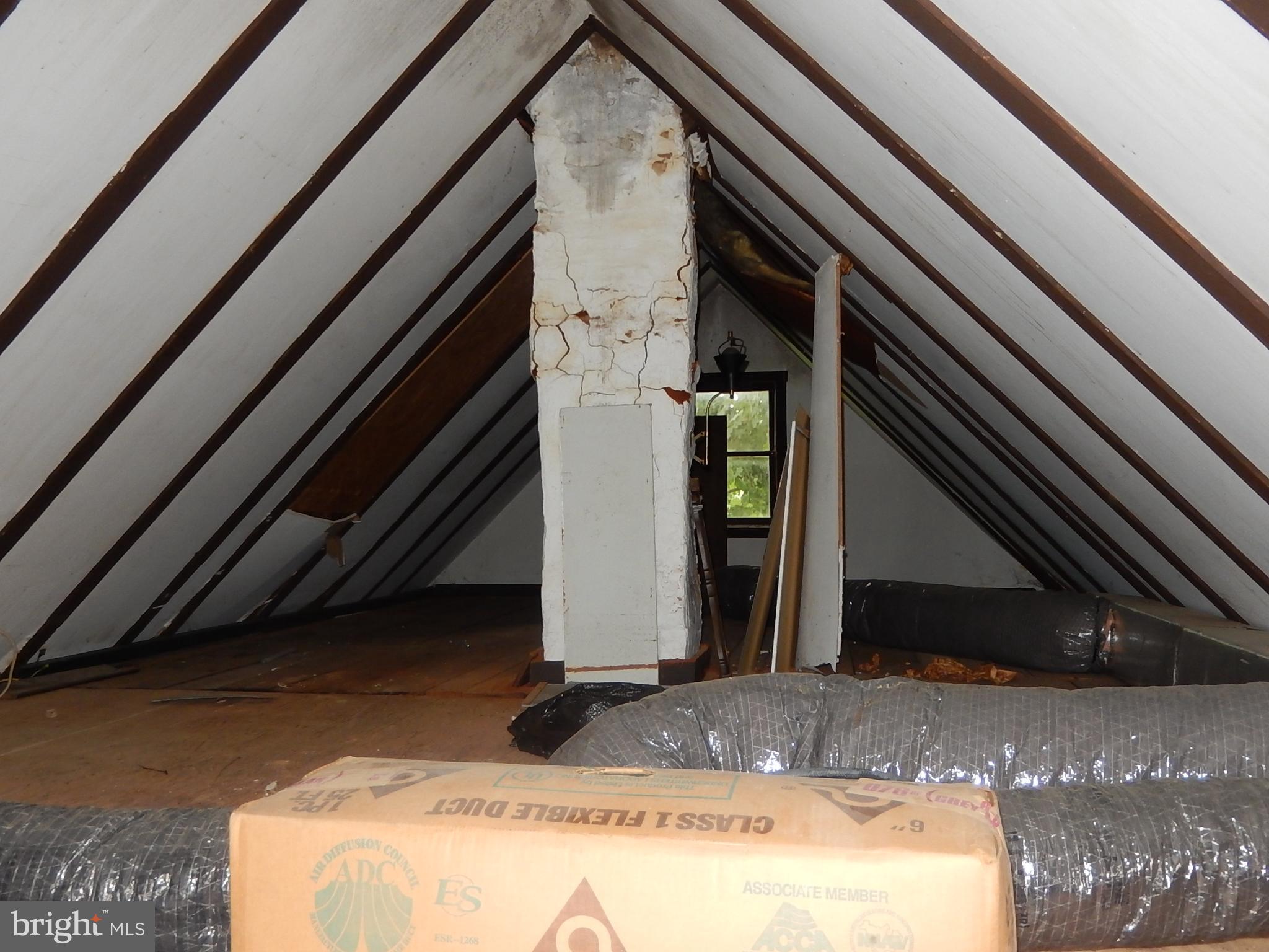 433 Main Street Clayton, DE 19938 - Photo 25 of 30 Attic