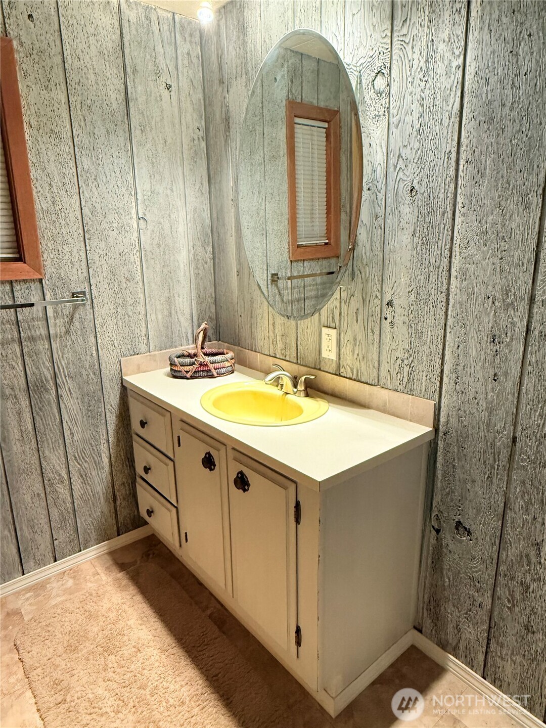 411 Southwest College Avenue Wilbur, WA 99185 - Photo 25 of 40 a bathroom with a sink and a mirror