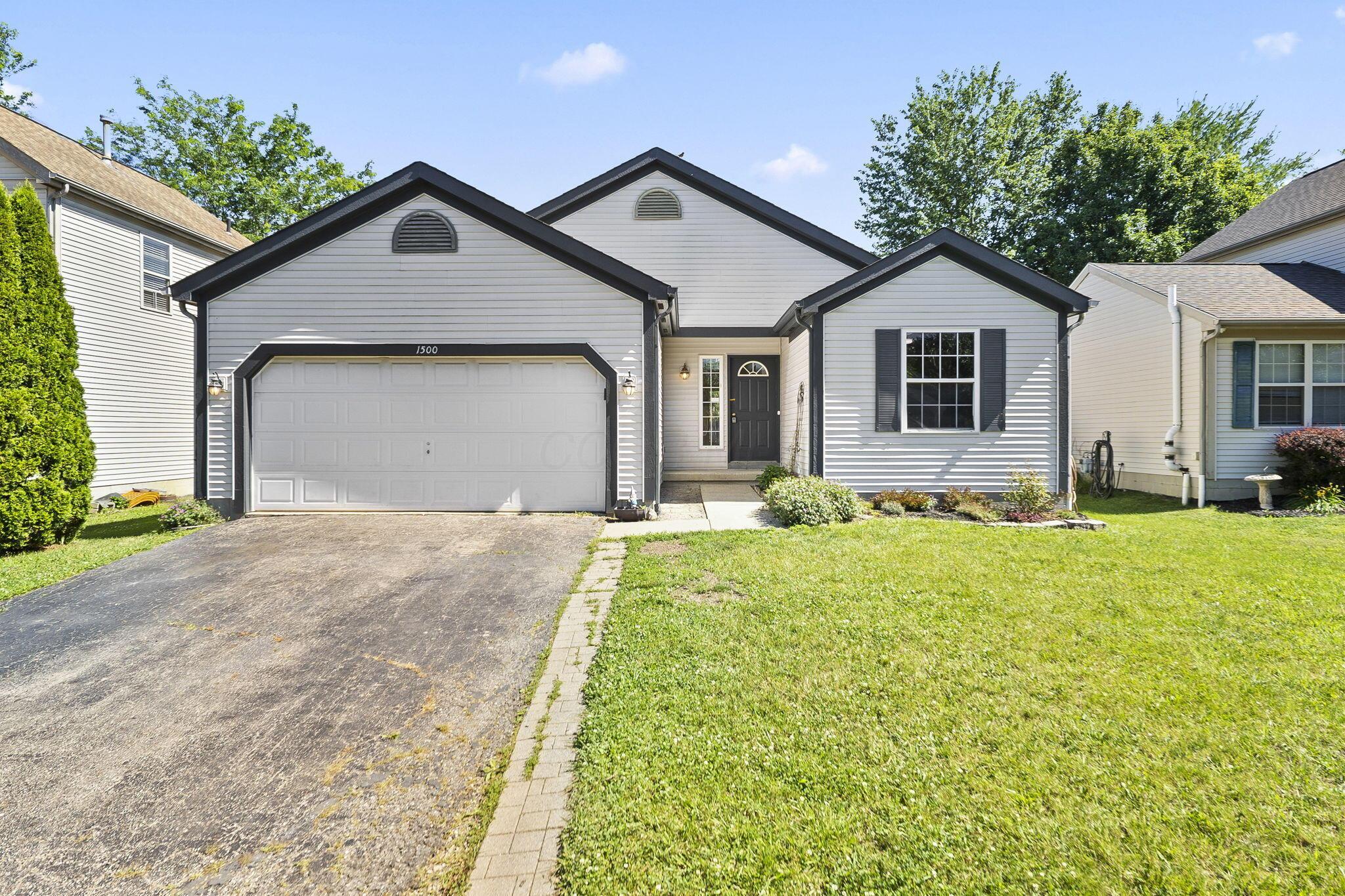 1500 Tera Alta Road Columbus, OH 43207 - Photo 12 of 61 1-web-or-mls-IMG_5006