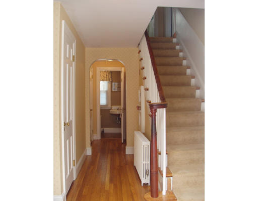 16 Alden Road Hingham, MA 02043 - Photo 8 of 19 Gallery Image 8