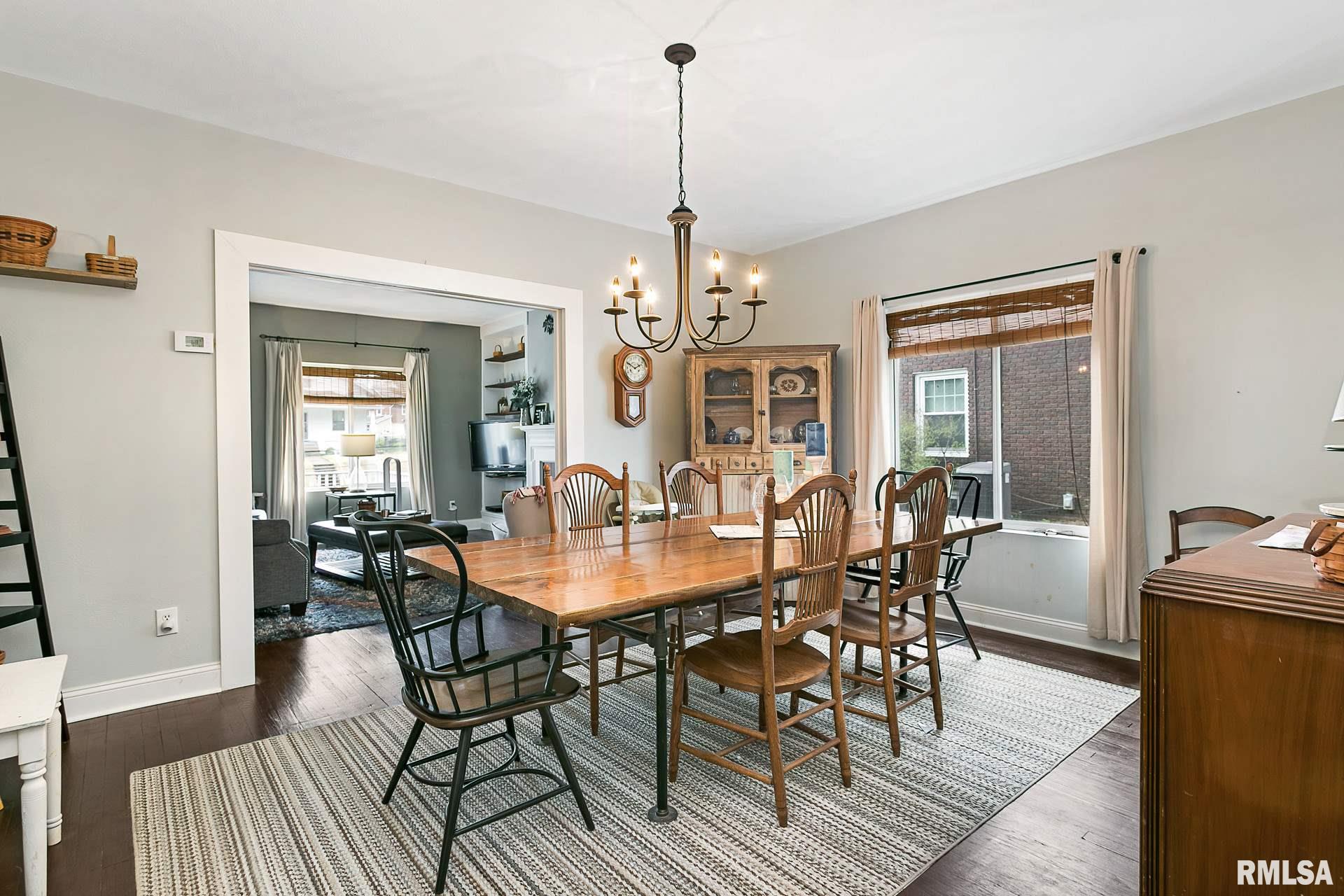 2523 Middle Road Davenport, IA 52803 - Photo 9 of 33 Gallery Image 9