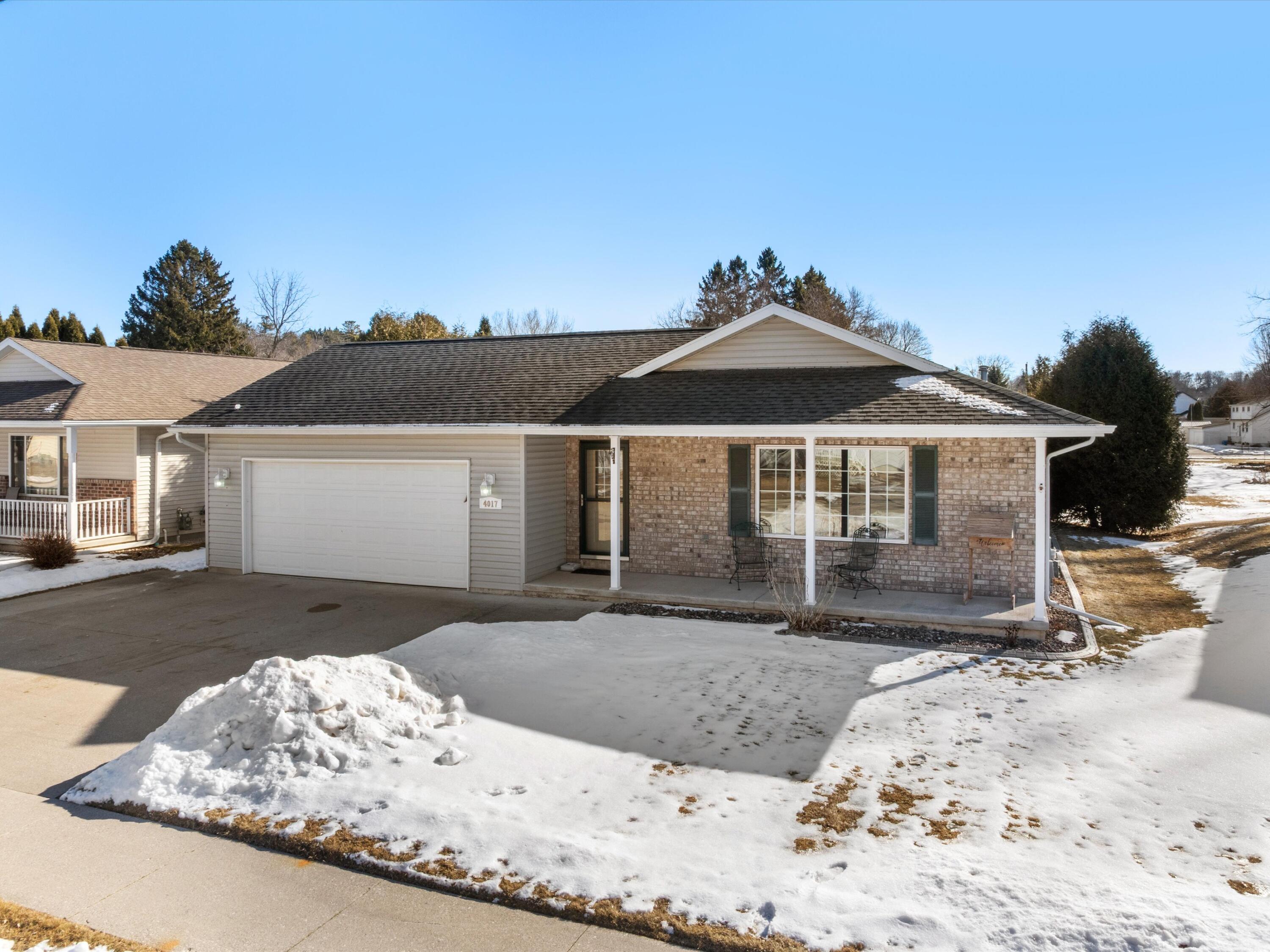 4017 Delta Street Manitowoc, WI 54220 - Photo 1 of 1 01-Front View