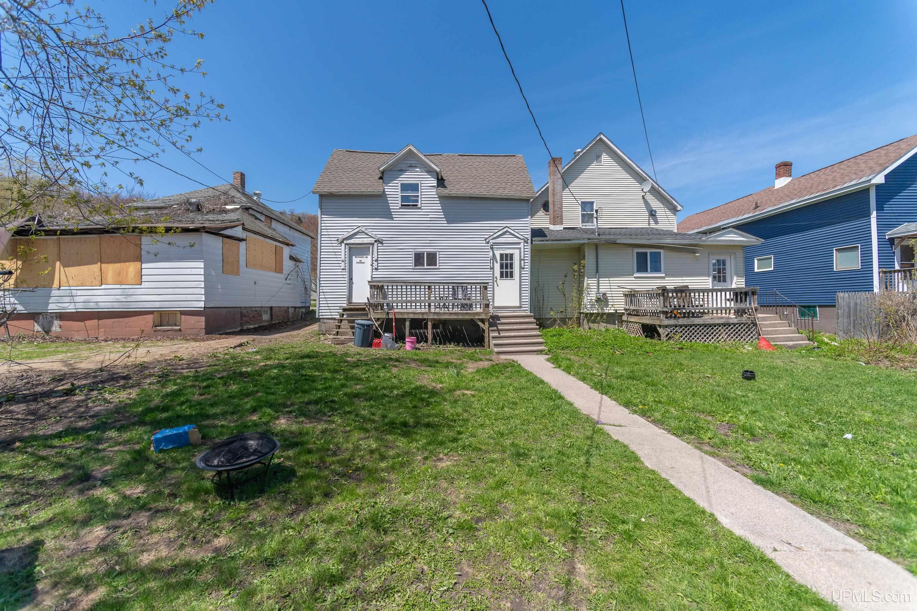 113 Chestnut Street Munising, MI 49862 - Photo 16 of 18