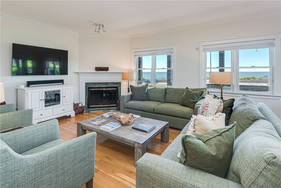 175 Ocean Road, Unit 5 Narragansett, RI 02882 - Photo 13 of 43