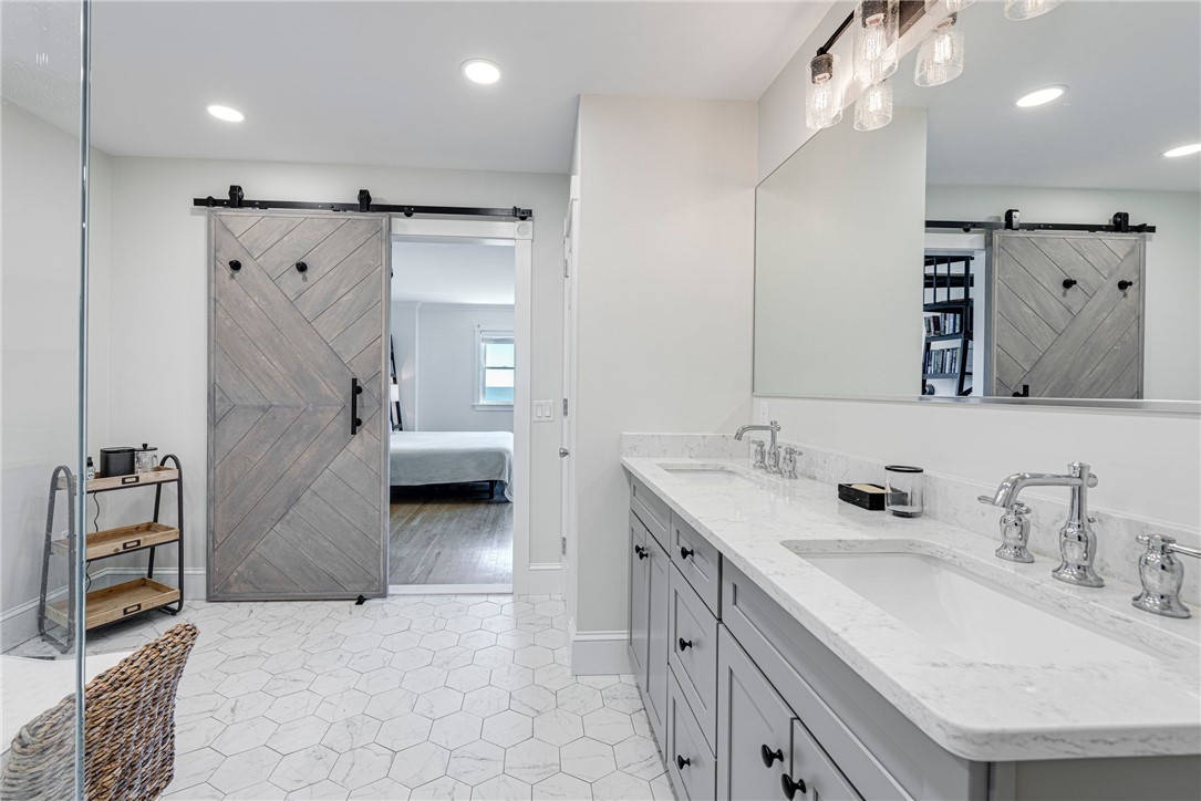 175 Ocean Road, Unit 5 Narragansett, RI 02882 - Photo 26 of 43