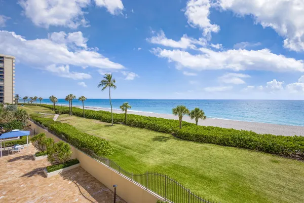 $9,500 | 100 Ocean Trail Way, Unit 301, Jupiter, FL 33477
