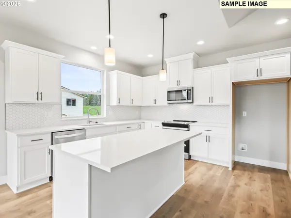 $619,900 | 3447 Northeast Justus Avenue, Unit 77, Estacada, OR 97023